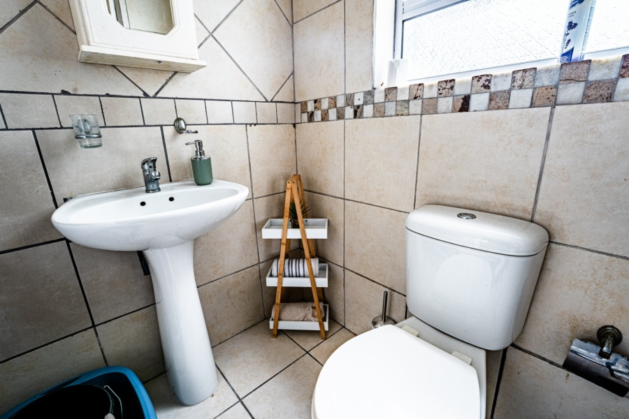 4 Bedroom Property for Sale in Walmer Eastern Cape